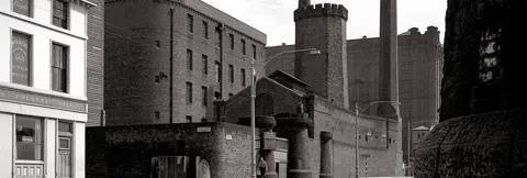 Liverpool's Peaky Blinders Locations From the Back of a Cab