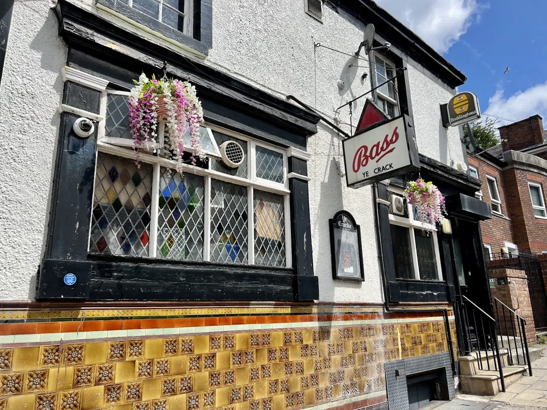Ye Cracke, Liverpool