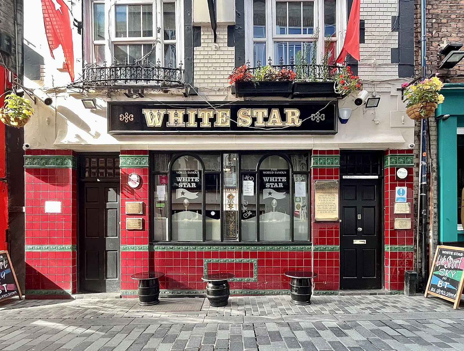 The White Star, Liverpool